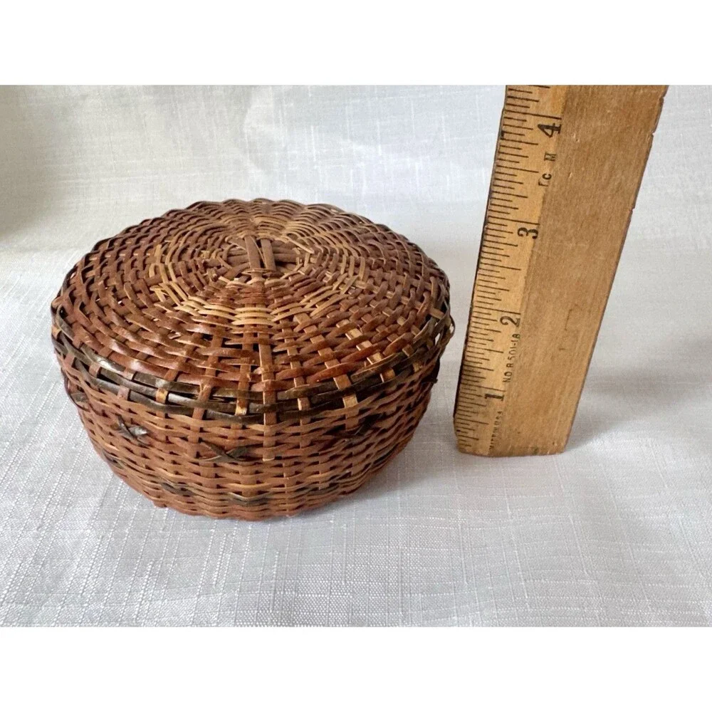 Vintage Trinket Basket Native American Style Lid Ash Splint Wood Woven Folk Art